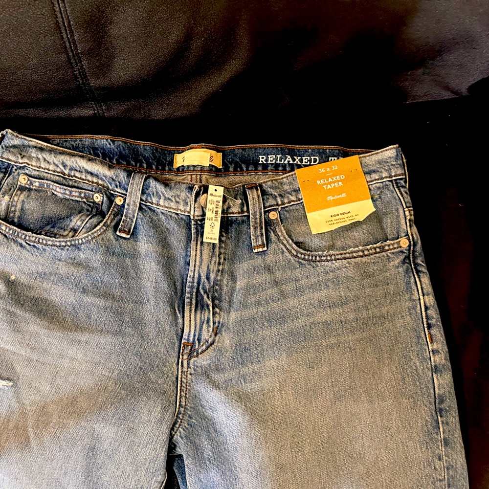 Madewell Relaxed Taper Jeans